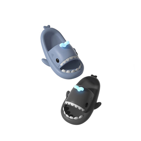 Sharkicks Basic - 噴水鯨鯊魚拖鞋